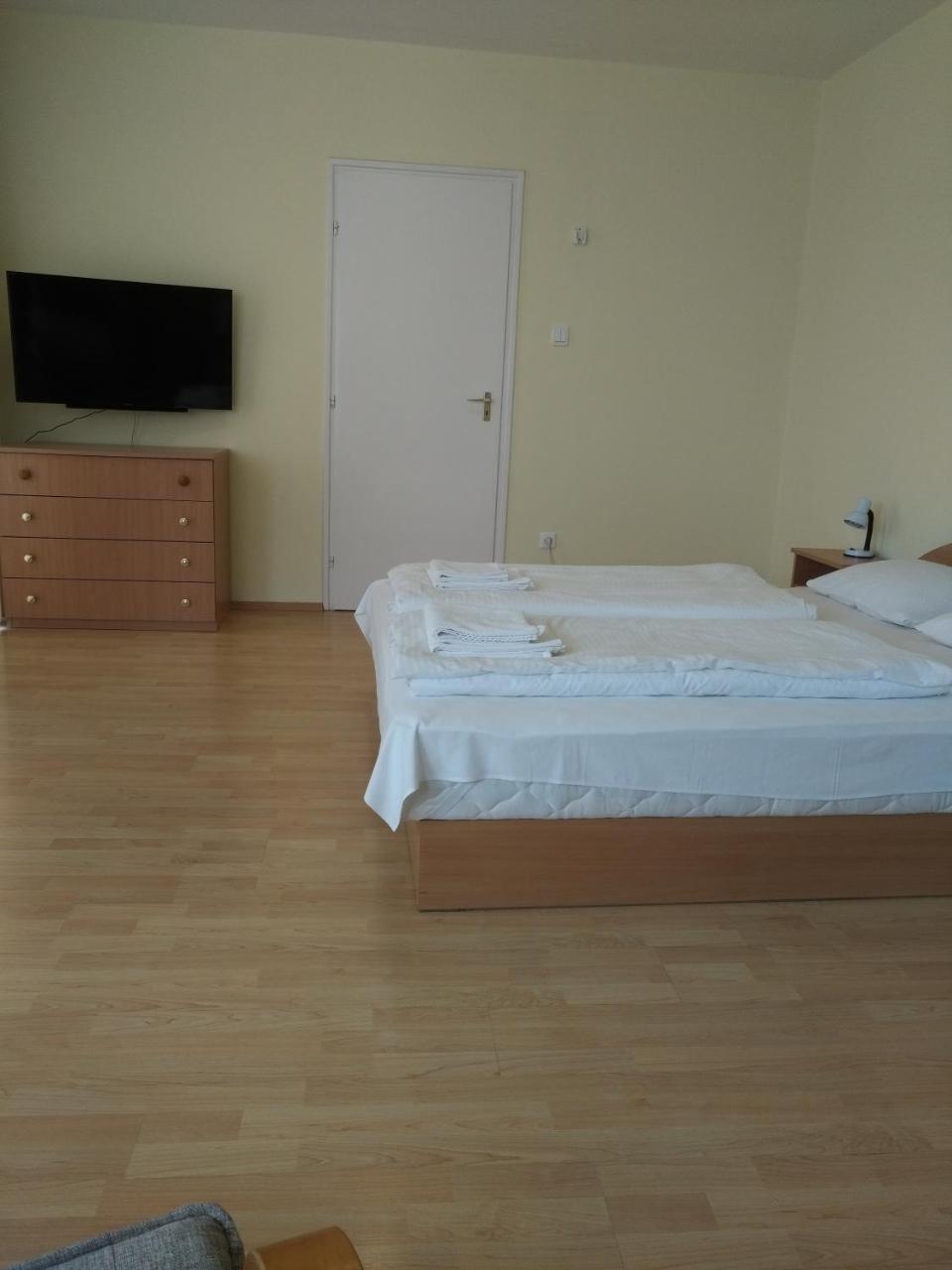 Villa Nova Hévíz Екстериор снимка